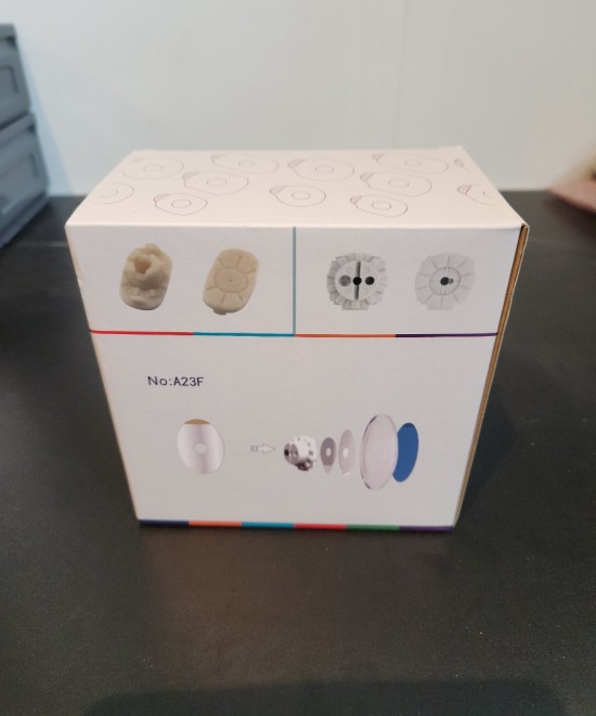 1000064333